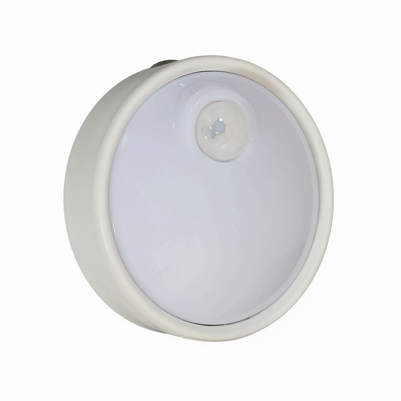 朝日電器（ELPA）　LEDセンサー付ライト コンセント差込タイプ　ホワイト　【品番：PM-LA301（W）】