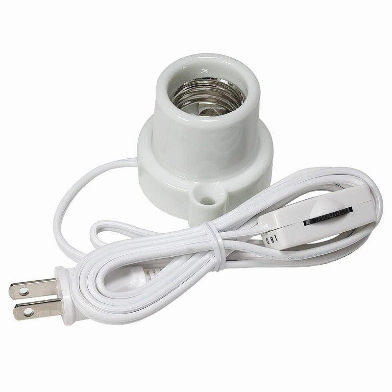 朝日電器（ELPA）　コード付ソケット 1.5m　ホワイト 　【品番：KP-M2615H（W）】