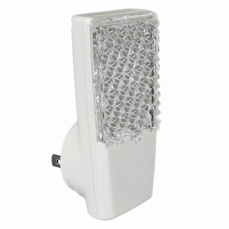 朝日電器（ELPA）　LEDセンサー付ライト コンセント差込タイプ　ホワイト　【品番：PM-L112（W）】