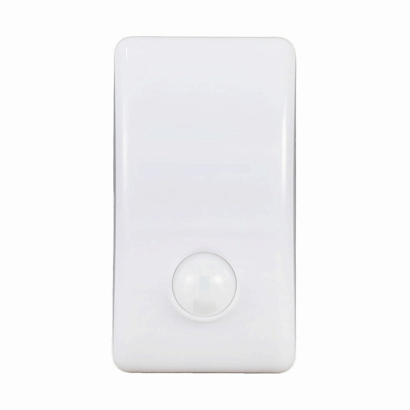 朝日電器（ELPA）　LEDセンサー付ライト コンセント差込タイプ　アンバー　【品番：PM-L230（AM）】