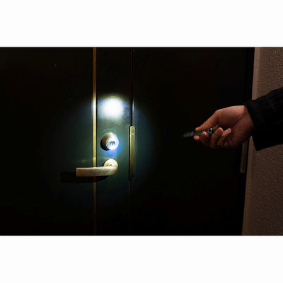 【メール便対応】朝日電器（ELPA）　LEDキーライト　シルバー　【品番：DOP-790（SL）】