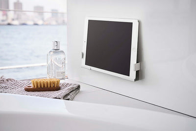 山崎実業 マグネットバスルームタブレットホルダー ミスト ホワイト 4903208049832 【品番：04983】