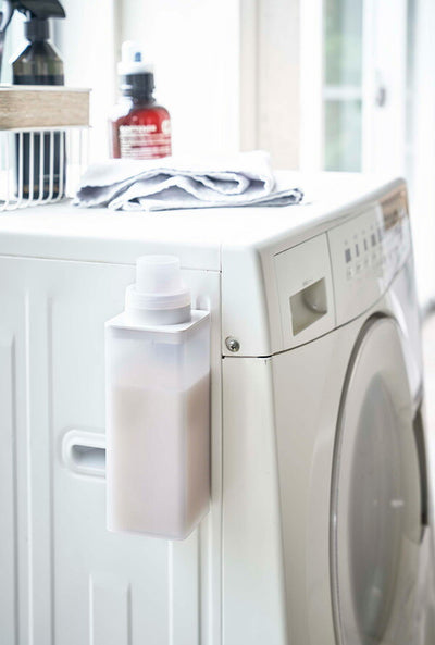 山崎実業 マグネット詰め替え用ランドリーボトル ミスト ホワイト 4903208048545 【品番：04854】●