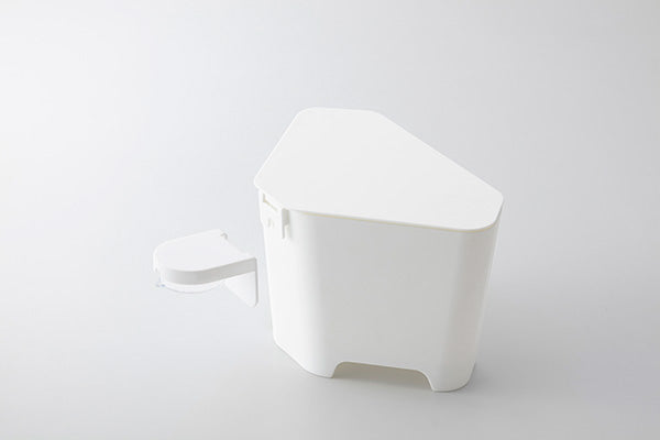 山崎実業 浮かせる フタ付き三角コーナー アクア ホワイト 4903208032360 【品番：03236】●