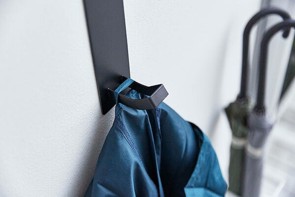 山崎実業 マグネットキッズヘルメットフック タワー ブラック 4903208047289 【品番：04728】●