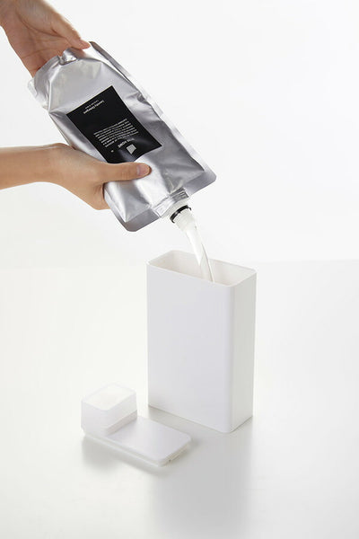 山崎実業 詰め替え用ランドリーボトル タワー ホワイト 4903208035873 【品番：03587】