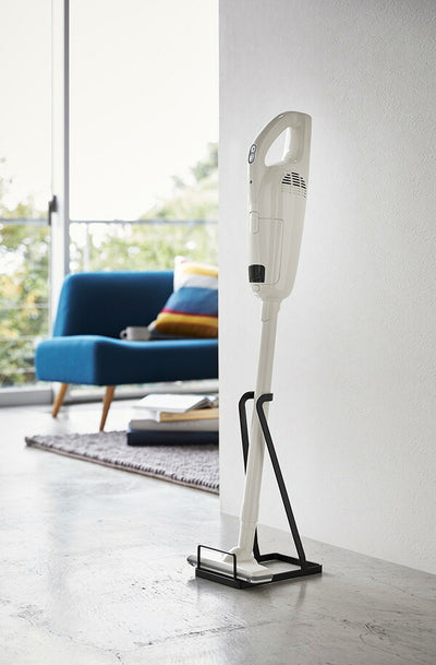 山崎実業 スティッククリーナースタンド タワー ブラック 4903208032742 【品番：03274】