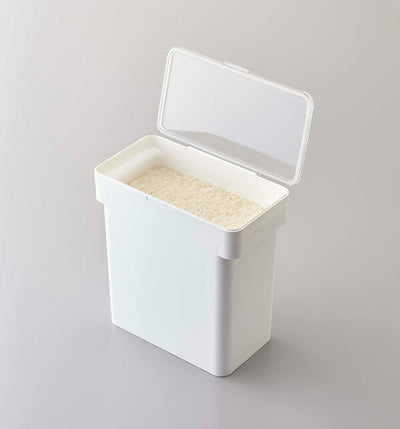 山崎実業 密閉 袋ごと米びつ タワー 5kg 計量カップ付 WH 4903208033756 【品番：03375】●
