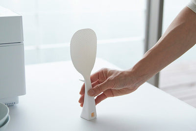 山崎実業 立って置ける しゃもじ タワー ホワイト 4903208028714 【品番：02871】
