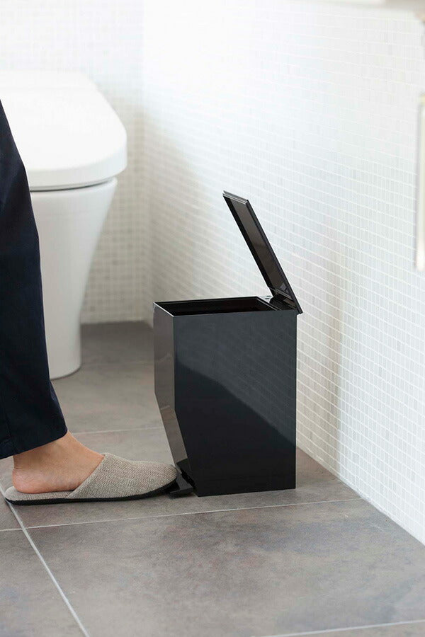 山崎実業 ペダル式トイレポット タワー ブラック 4903208033862 【品番：03386】
