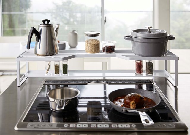 山崎実業　コンロ奥ラック 排気口カバー付  タワー 60cmコンロ用　ホワイト　【品番：05268】