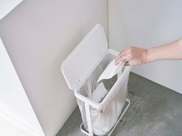 山崎実業 ゴミ袋ホルダー ルーチェ スリム ホワイト 4903208054010 【品番：05401】●