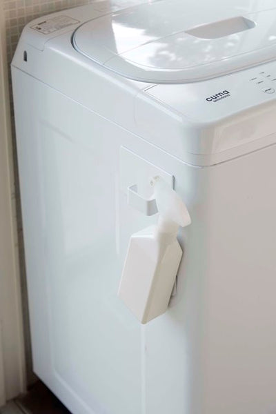 山崎実業　マグネットランドリーバスケットホルダー タワー　ホワイト　【品番：05417】