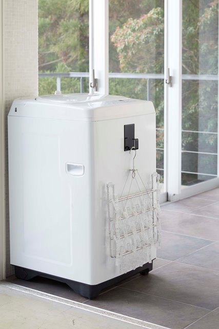 山崎実業　マグネットランドリーバスケットホルダー タワー　ブラック　【品番：05418】