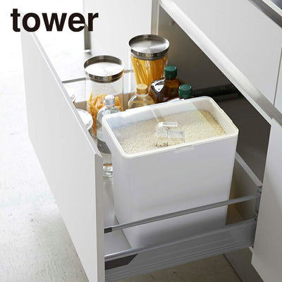 山崎実業 密閉米びつ タワー 10kg 計量カップ付 ホワイト 4903208054232 【品番：05423】●
