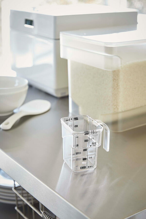 山崎実業 密閉米びつ タワー 10kg 計量カップ付 ブラック 4903208054249 【品番：05424】●