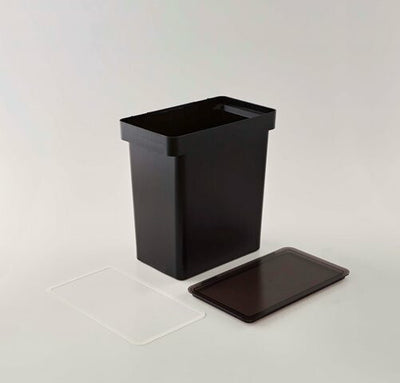 山崎実業　密閉米びつ タワー 20kg 計量カップ付　ブラック　【品番：05426】