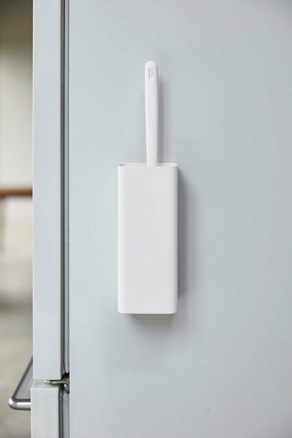 山崎実業　マグネットハンディーモップホルダー タワー　ホワイト　【品番：05447】