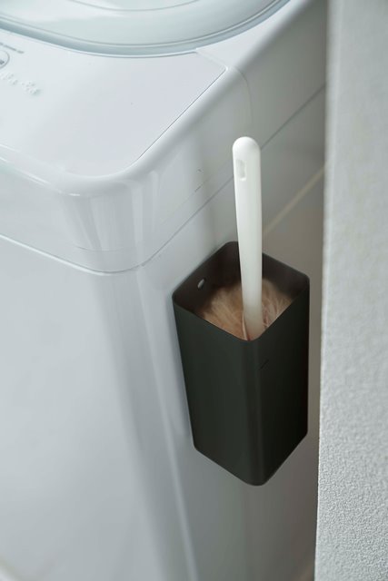 山崎実業　マグネットハンディーモップホルダー タワー　ブラック　【品番：05448】