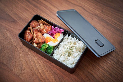 山崎実業　バルブ付き密閉ランチボックス タワー ワイド　ブラック　【品番：05472】