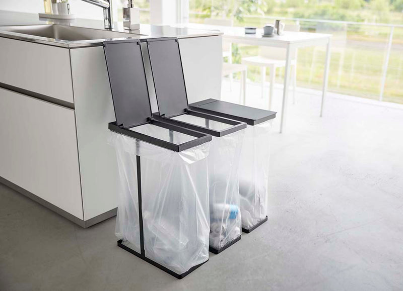 山崎実業　スリム蓋付き分別ゴミ袋ホルダー タワー 45L　ブラック　【品番：05839】