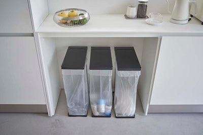 山崎実業　スリム蓋付き分別ゴミ袋ホルダー タワー 45L　ブラック　【品番：05839】
