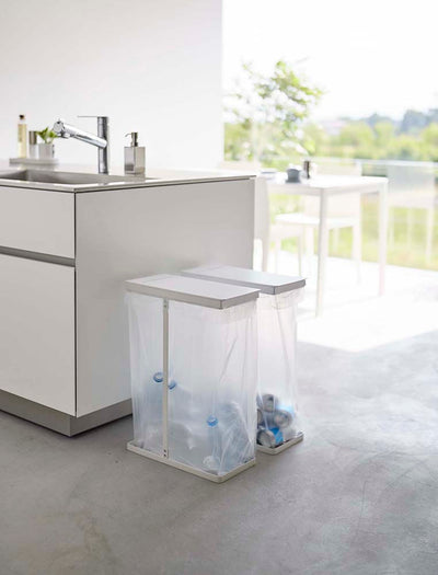 山崎実業　スリム蓋付き分別ゴミ袋ホルダー タワー 45L 2個組　ホワイト　【品番：06184】