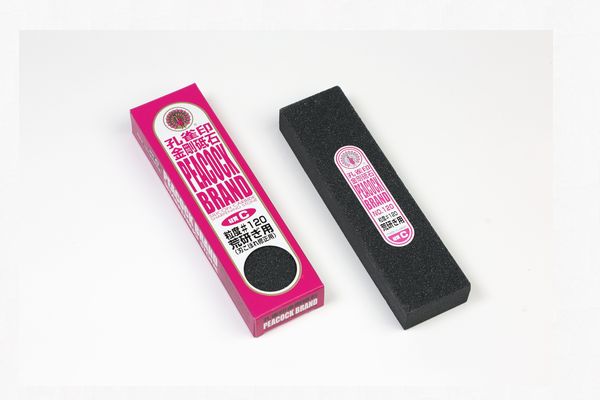 松永トイシ　金剛砥石　C角 孔雀印　【品番：4963188120709】