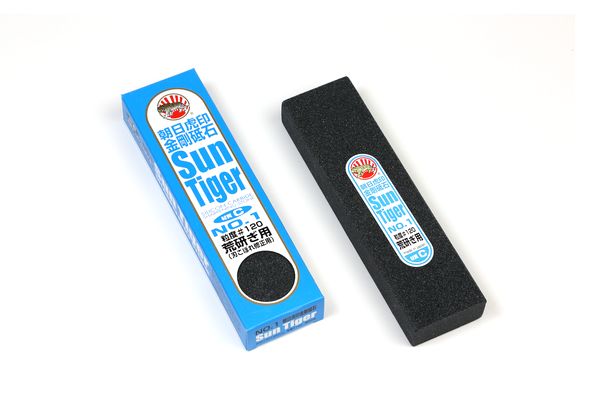 松永トイシ　金剛砥石　C角 朝日虎印 No.1　【品番：4963188120105】