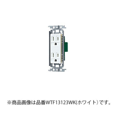 パナソニック　コスモシリーズワイド21 埋込接地ダブルコンセント（金属枠付）（ベージュ）　【品番：WTF13123FK】