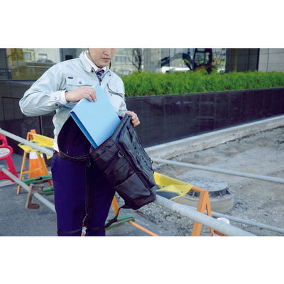 トラスコ中山（TRUSCO）　プロ用軽量ボックス型リュック ショルダーコンテナ　【品番：A3BL-BK】